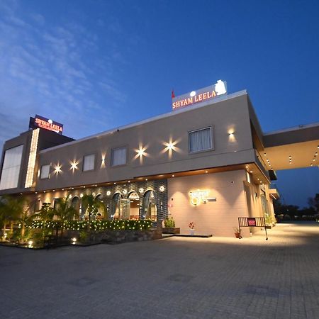 Hotel Shyamleela Khātu Dış mekan fotoğraf
