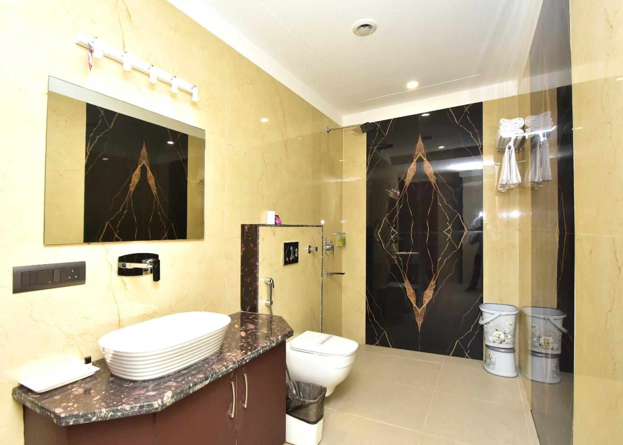 Hotel Shyamleela Khātu Dış mekan fotoğraf