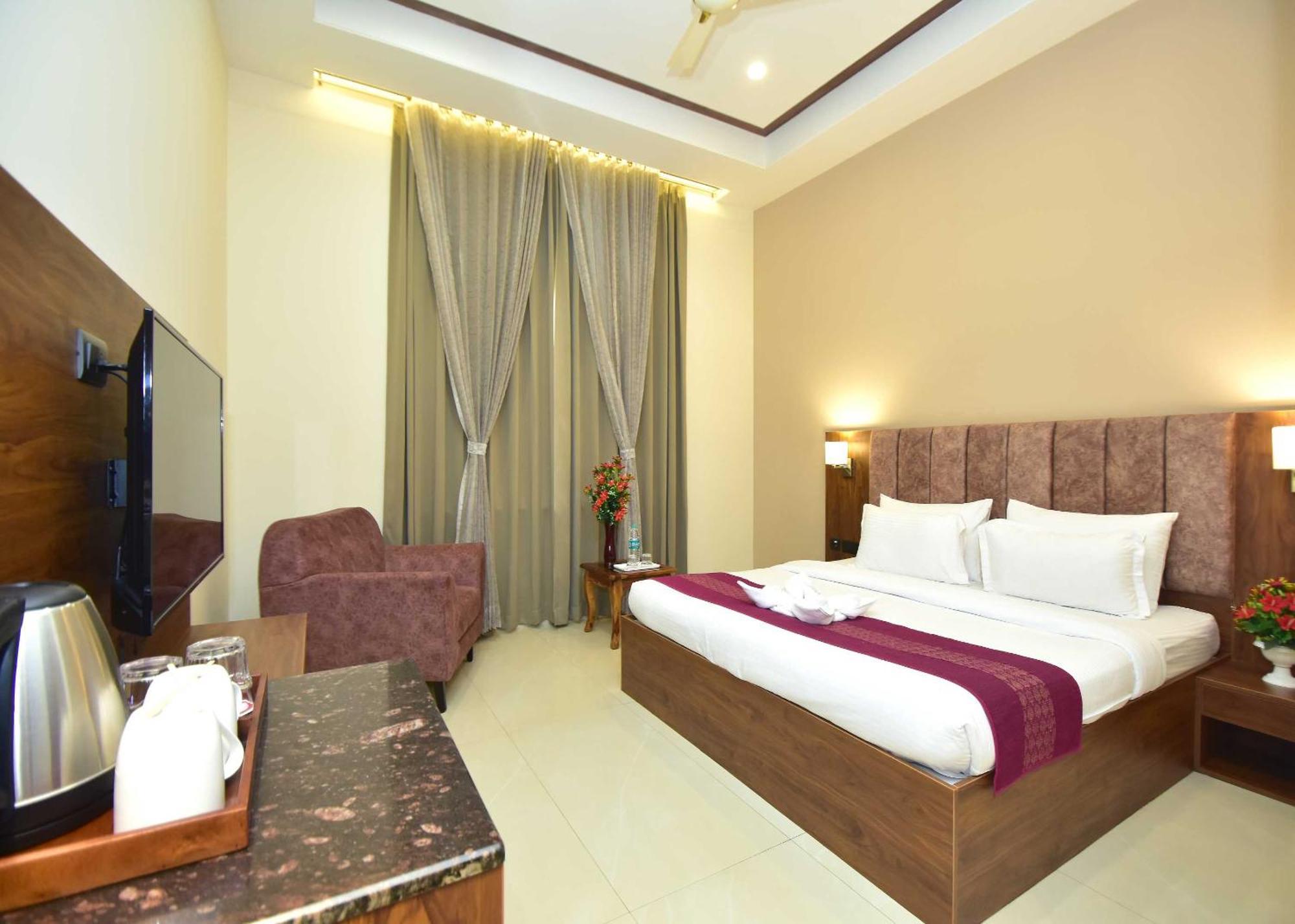 Hotel Shyamleela Khātu Dış mekan fotoğraf