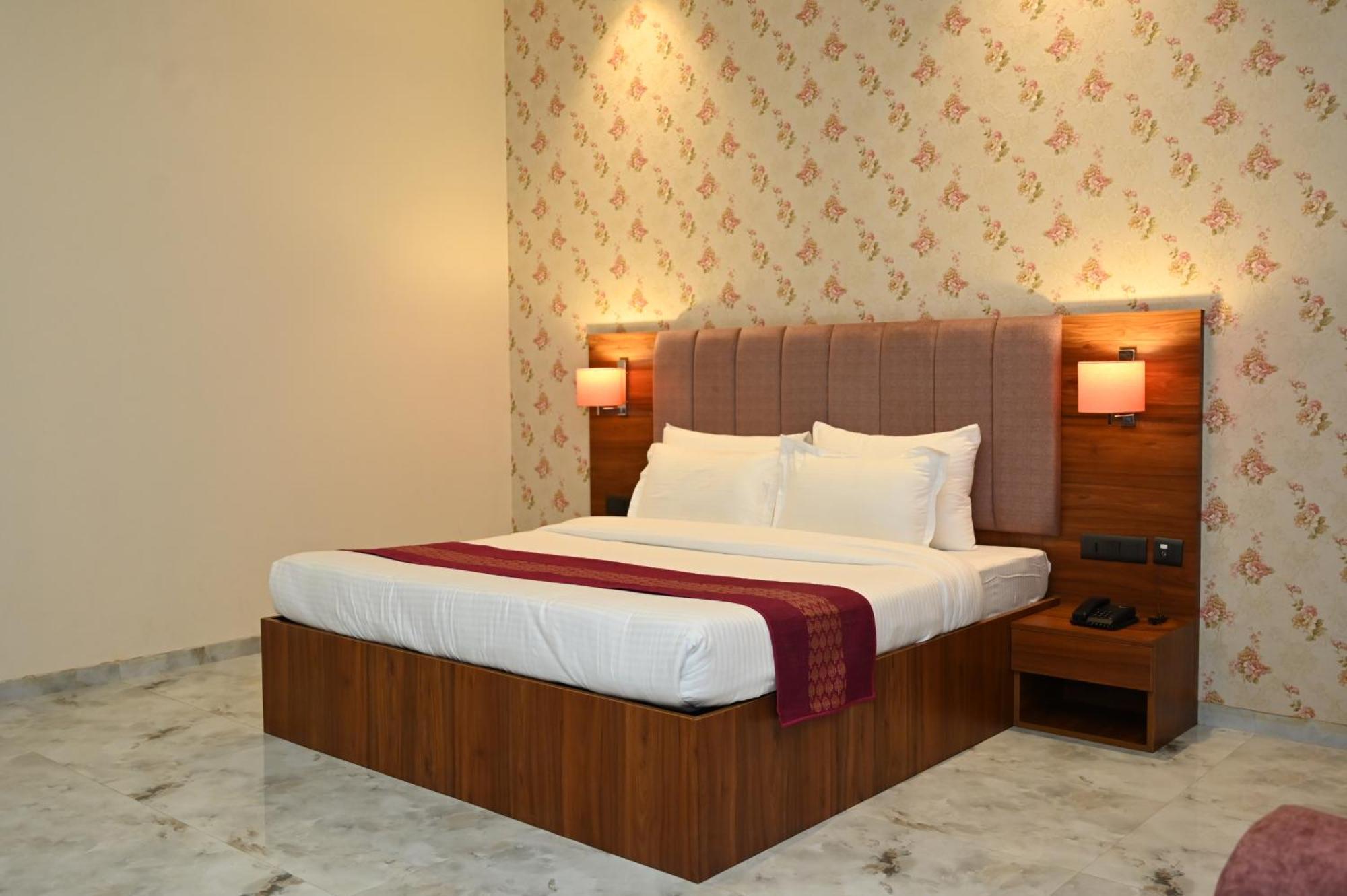 Hotel Shyamleela Khātu Dış mekan fotoğraf