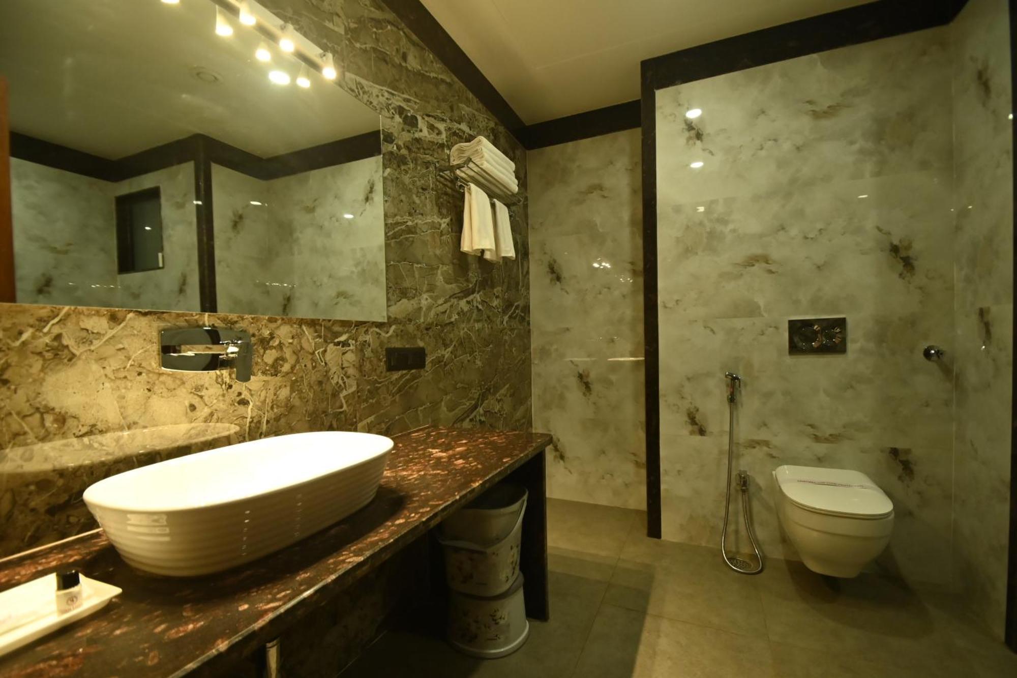 Hotel Shyamleela Khātu Dış mekan fotoğraf